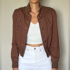 Vintage brown jacket with beautiful details and buttons in size Small.